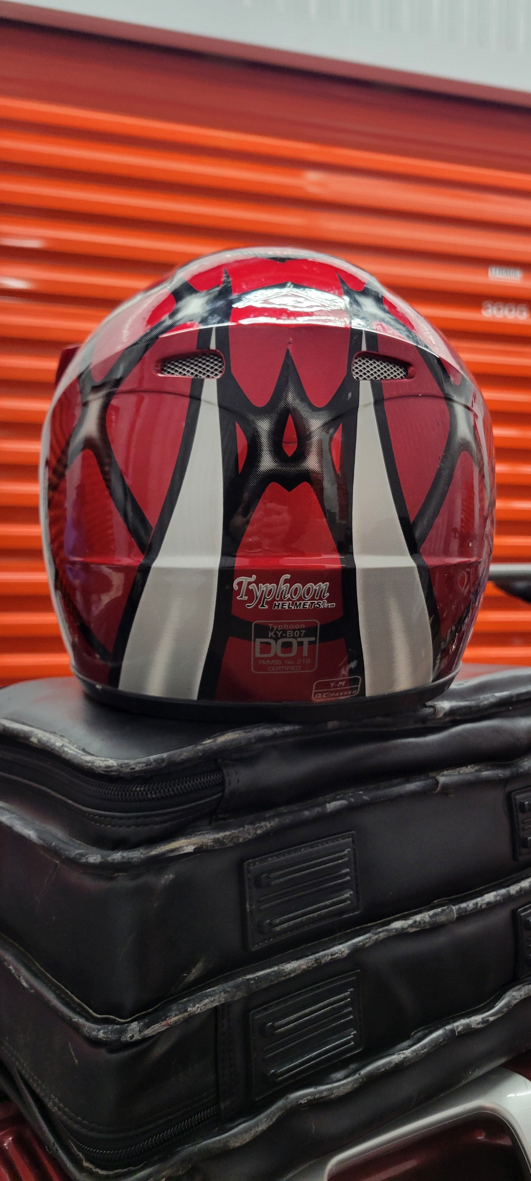 🏍️ Spider-Style Typhoon Helmet — Size Y-M — DOT Certified